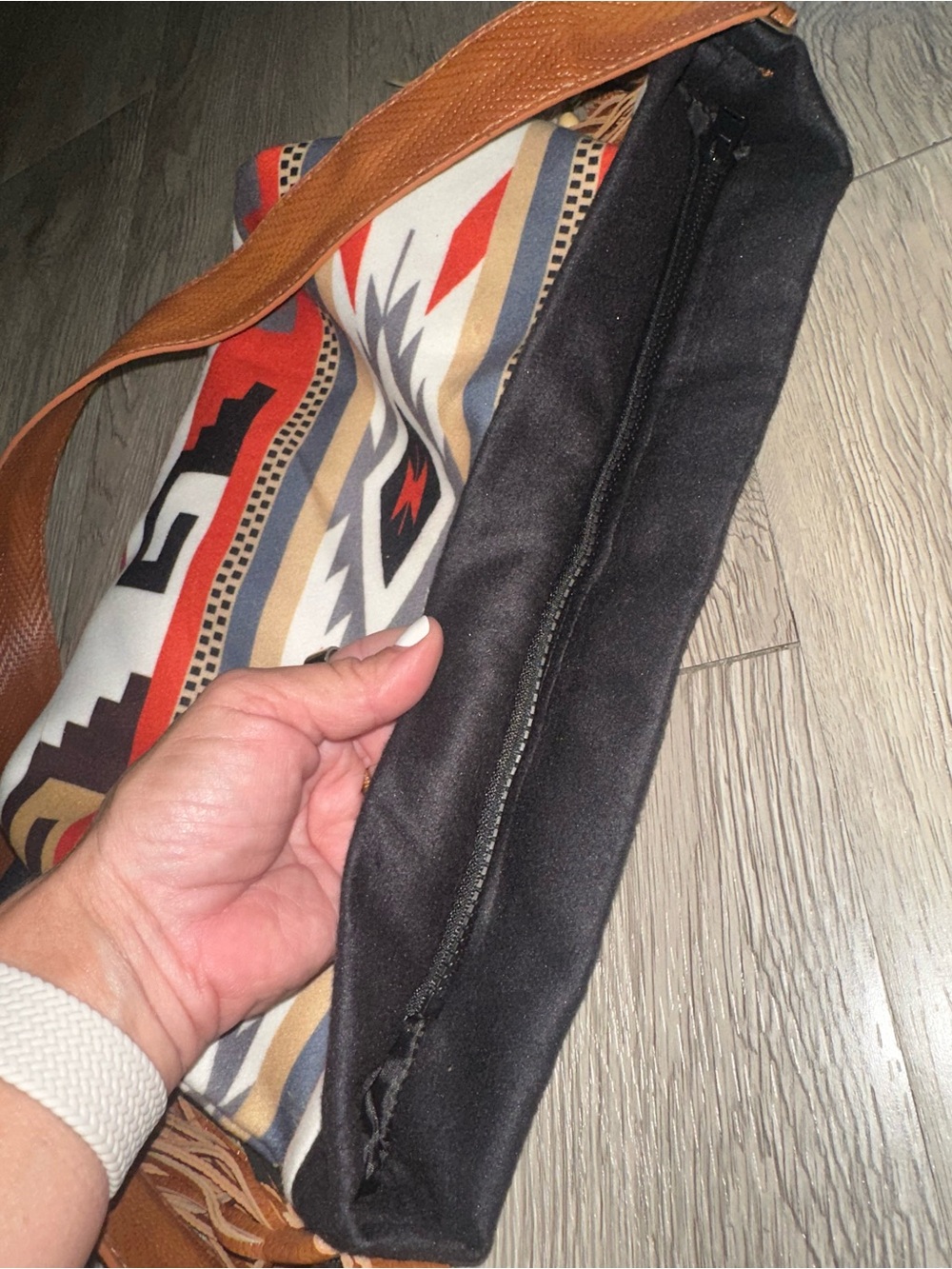 Aztec Feather Tassel Western Crossbody Bag Purse - Picture 7 of 8